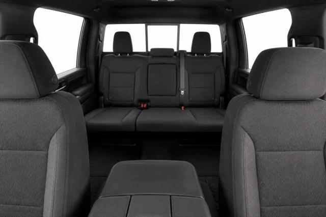 2023 GMC Sierra 1500 4WD Crew Cab Short Box Elevation with 3VL