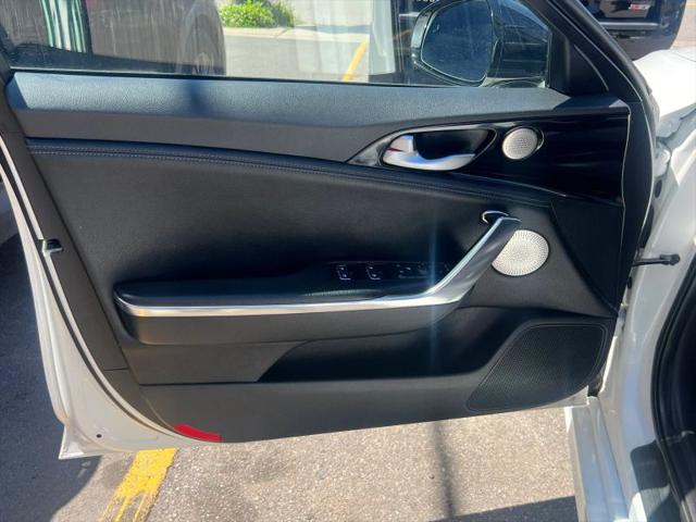 2022 Kia Stinger GT-Line