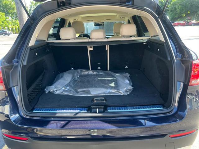 2022 Mercedes-Benz GLC 4MATIC SUV