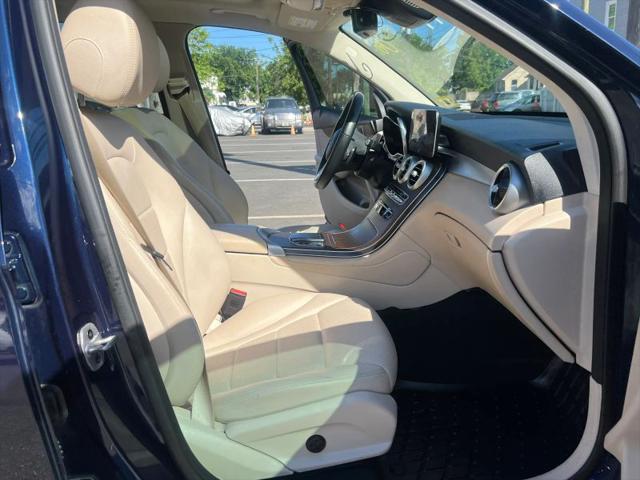 2022 Mercedes-Benz GLC 4MATIC SUV