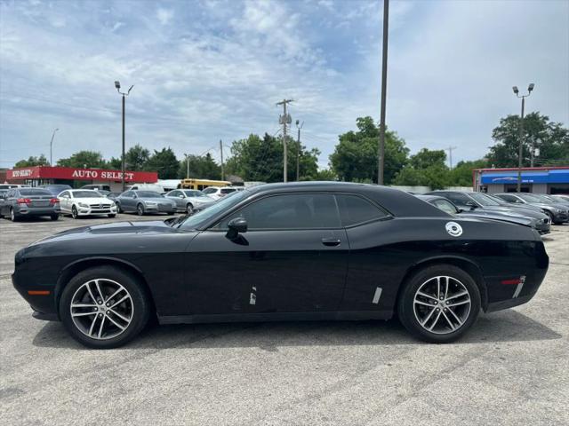 2019 Dodge Challenger SXT AWD