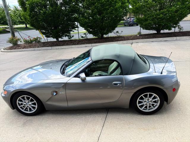 2003 BMW Z4 2.5i