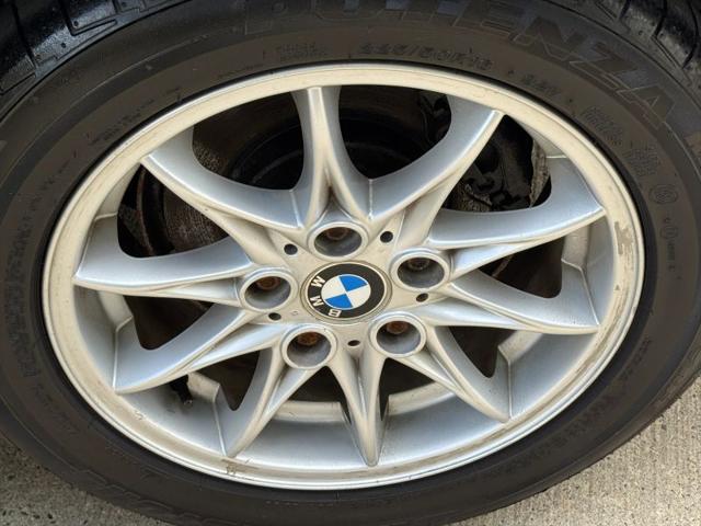 2003 BMW Z4 2.5i