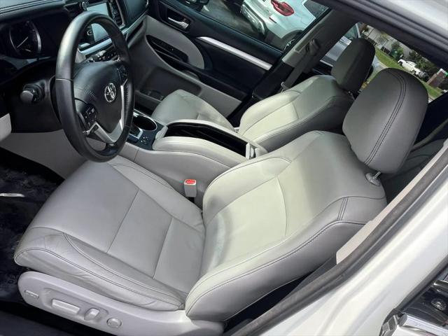 2017 Toyota Highlander LE