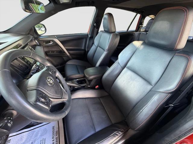 2016 Toyota RAV4 SE