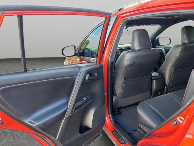 2016 Toyota RAV4 SE