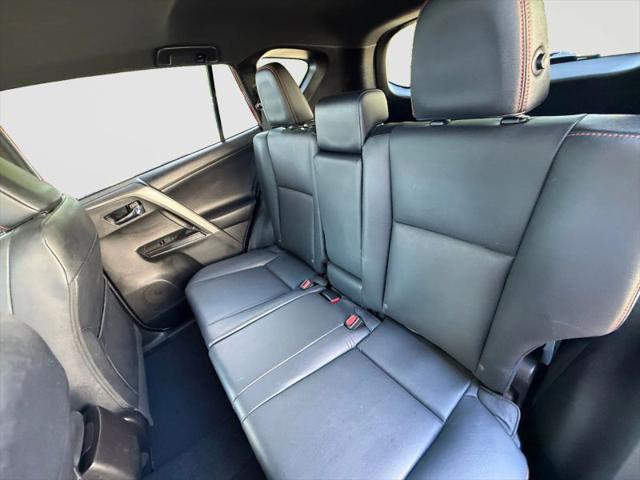 2016 Toyota RAV4 SE