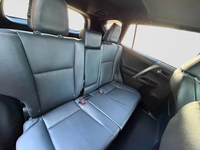 2016 Toyota RAV4 SE