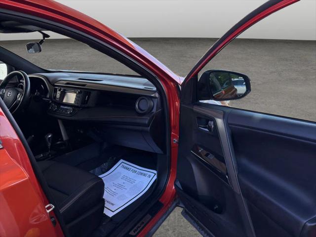 2016 Toyota RAV4 SE