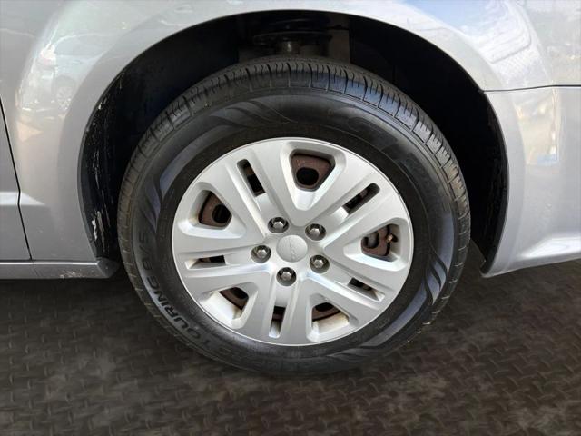 2016 Dodge Grand Caravan SE