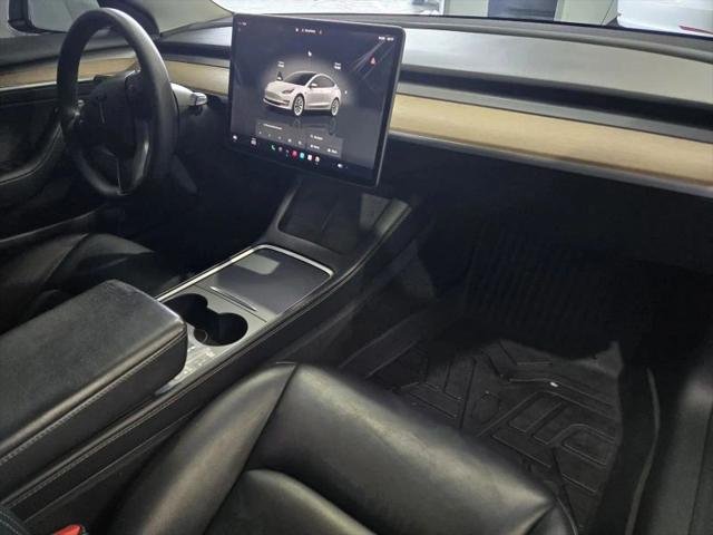 2022 Tesla Model 3 Rear-Wheel Drive
