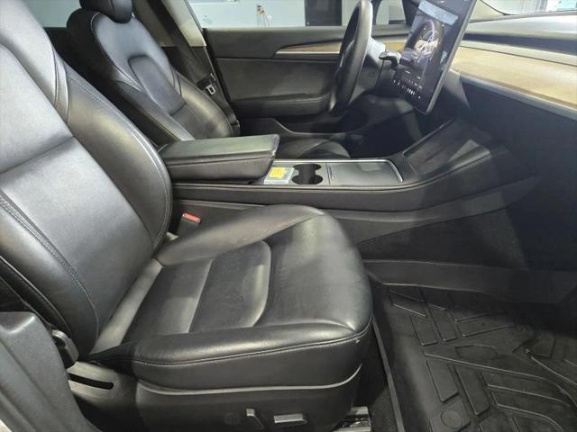 2022 Tesla Model 3 Rear-Wheel Drive