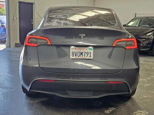 2021 Tesla Model Y Standard Range Rear-Wheel Drive