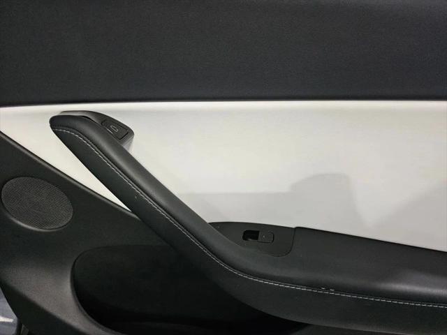 2021 Tesla Model Y Standard Range Rear-Wheel Drive