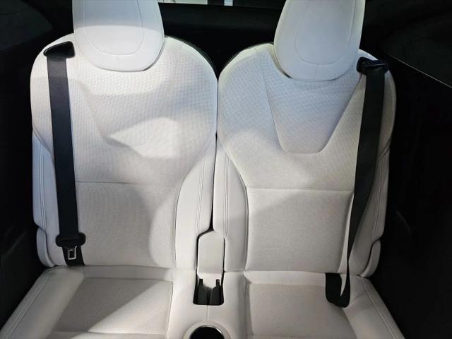 2022 Tesla Model X Plaid Tri Motor All-Wheel Drive