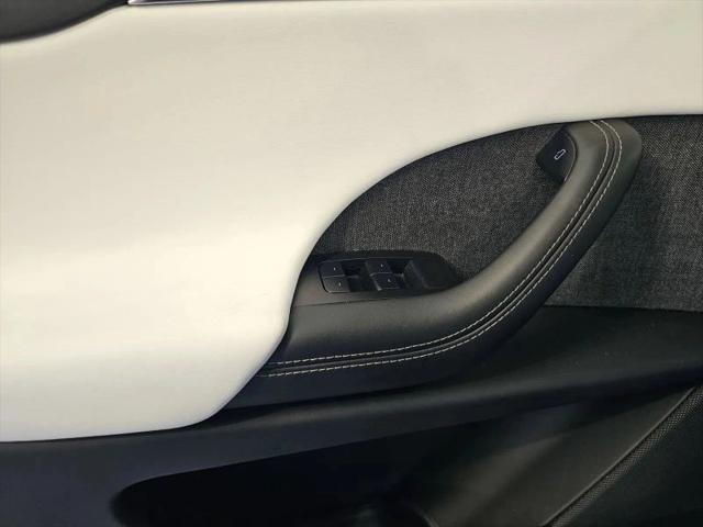 2022 Tesla Model X Plaid Tri Motor All-Wheel Drive