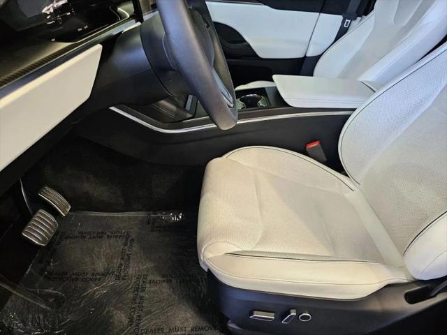 2022 Tesla Model X Plaid Tri Motor All-Wheel Drive