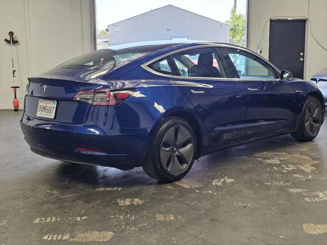 2020 Tesla Model 3 Standard Range Rear-Wheel Drive