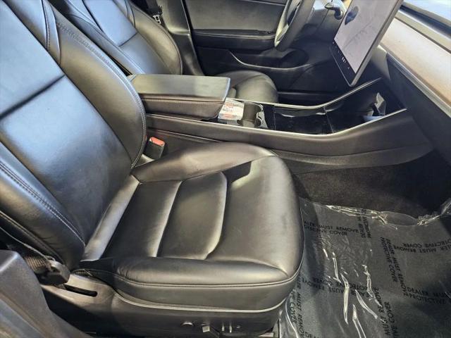 2020 Tesla Model 3 Standard Range Rear-Wheel Drive