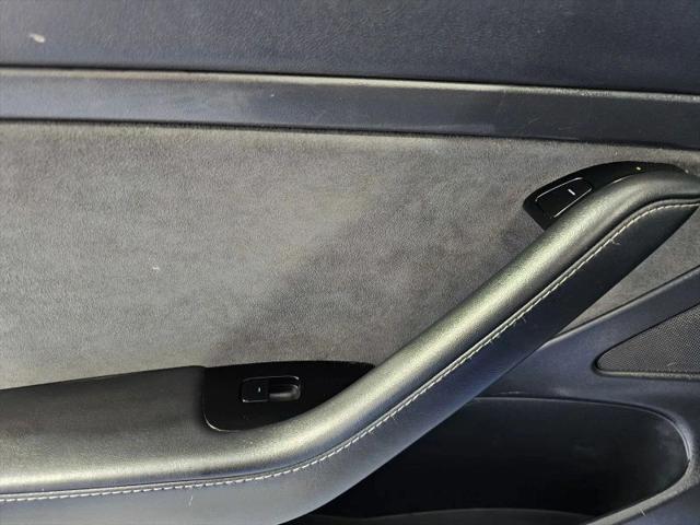 2020 Tesla Model 3 Standard Range Rear-Wheel Drive