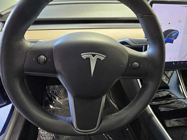 2020 Tesla Model 3 Standard Range Rear-Wheel Drive