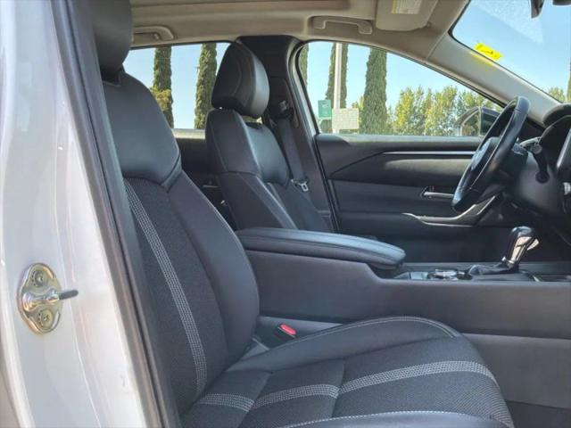 2023 Mazda CX-50 2.5 S Preferred Plus
