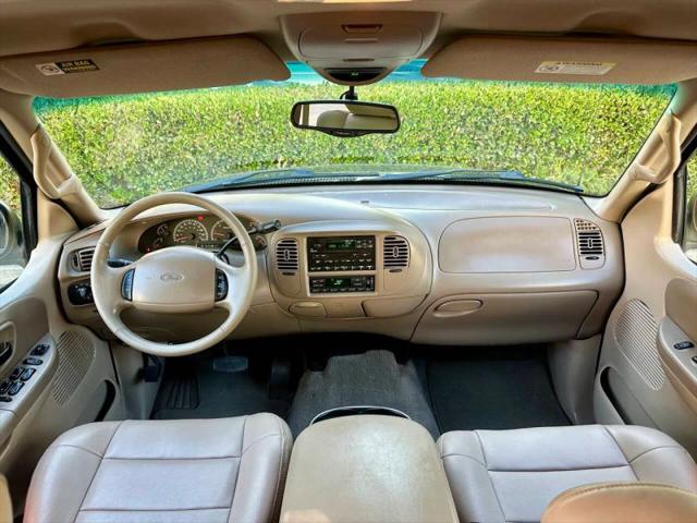 2002 Ford F-150 Base