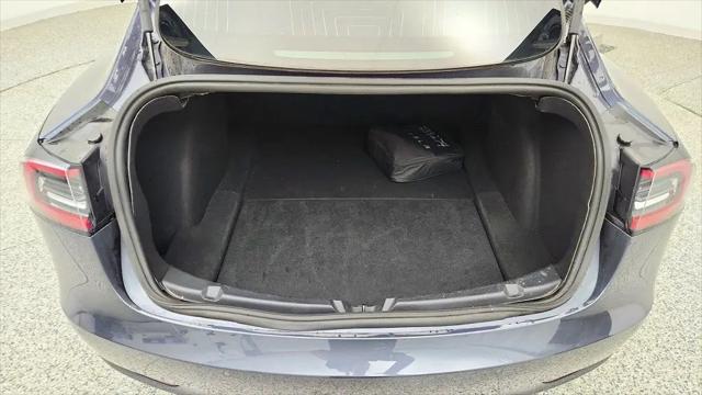 2020 Tesla Model 3 Standard Range Rear-Wheel Drive