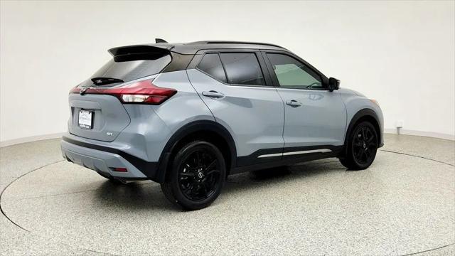 2024 Nissan Kicks SR Xtronic CVT