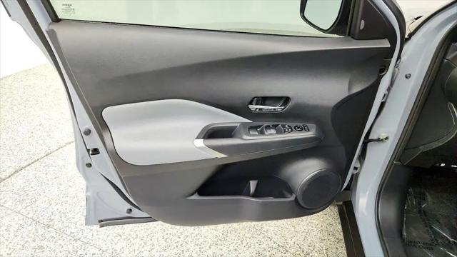 2024 Nissan Kicks SR Xtronic CVT