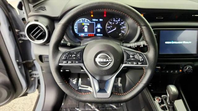 2024 Nissan Kicks SR Xtronic CVT