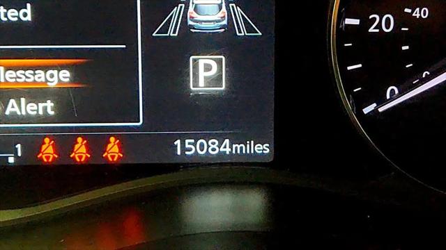 2024 Nissan Kicks SR Xtronic CVT