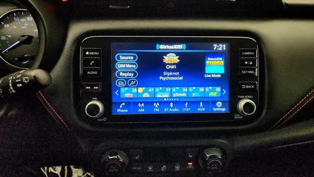 2024 Nissan Kicks SR Xtronic CVT