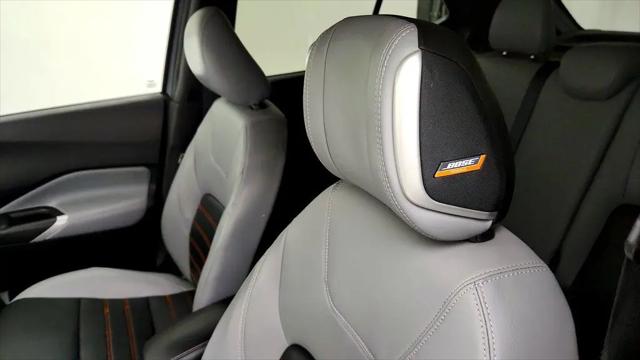 2024 Nissan Kicks SR Xtronic CVT