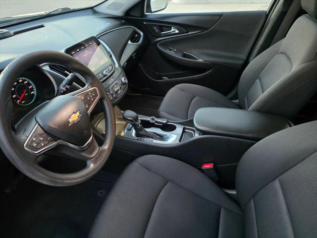 2021 Chevrolet Malibu FWD 1FL