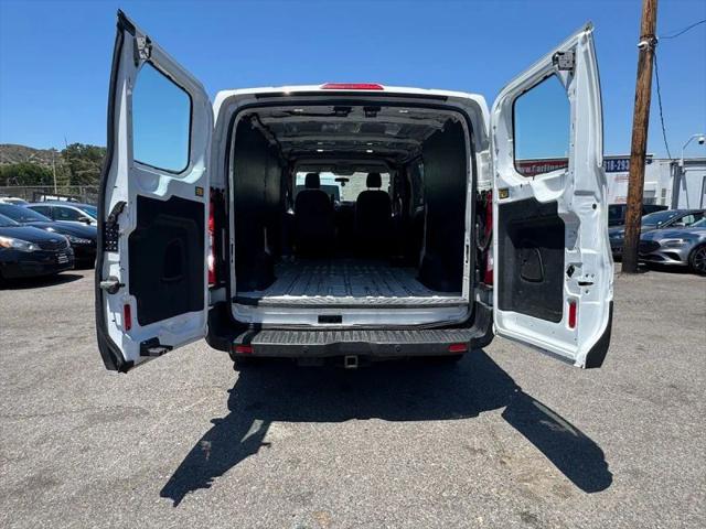 2015 Ford Transit w/Sliding Side Door