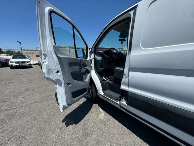 2015 Ford Transit w/Sliding Side Door