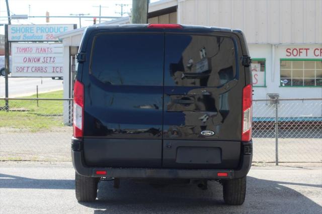 2017 Ford Transit w/Sliding Side Door w/RWB