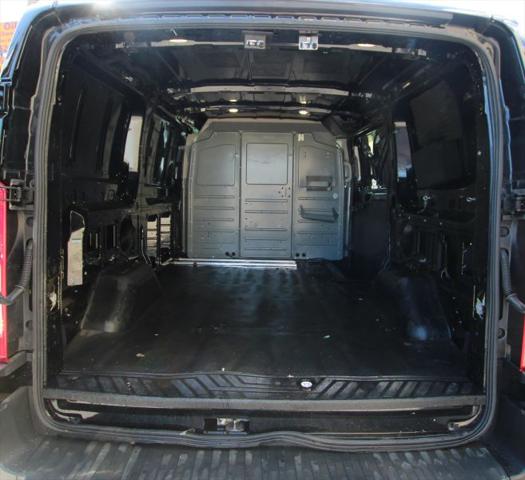 2017 Ford Transit w/Sliding Side Door w/RWB