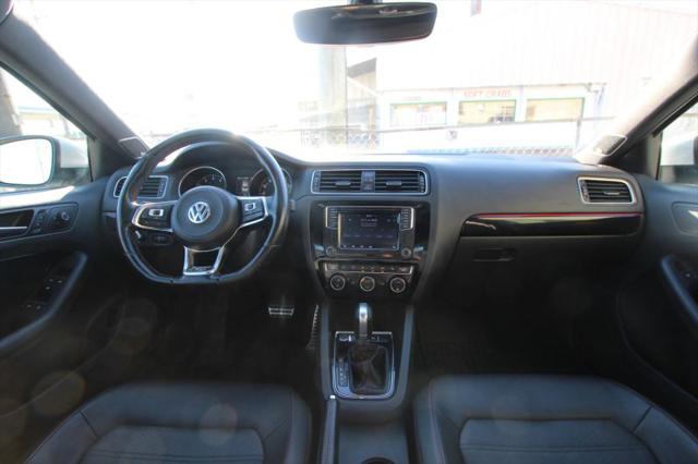 2017 Volkswagen Jetta GLI