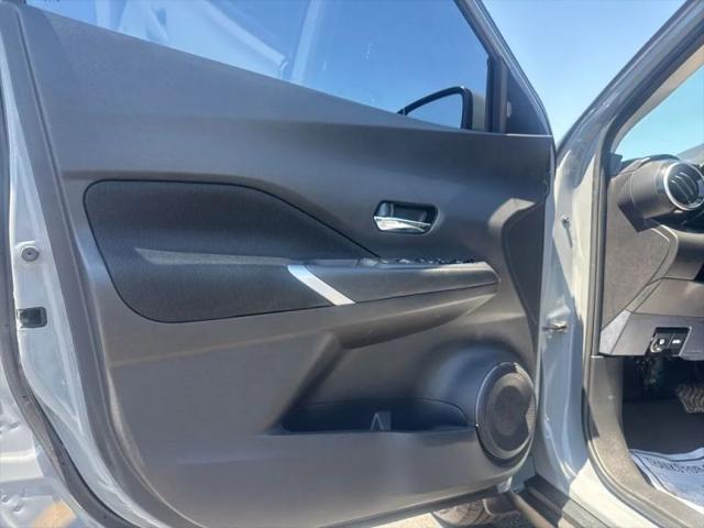 2021 Nissan Kicks SV Xtronic CVT