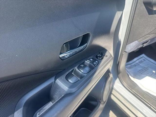 2021 Nissan Kicks SV Xtronic CVT