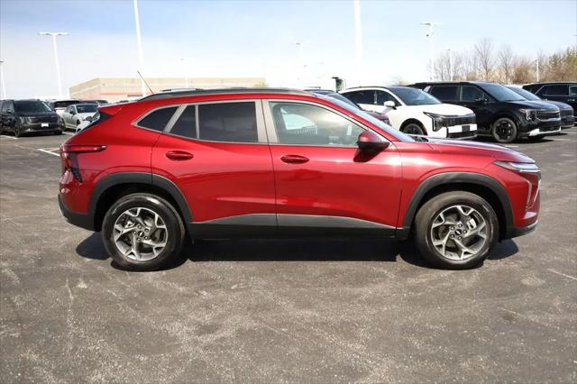2025 Chevrolet Trax FWD LT