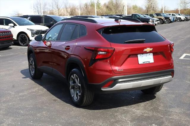 2025 Chevrolet Trax FWD LT
