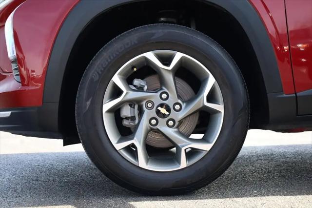 2025 Chevrolet Trax FWD LT