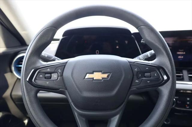 2025 Chevrolet Trax FWD LT
