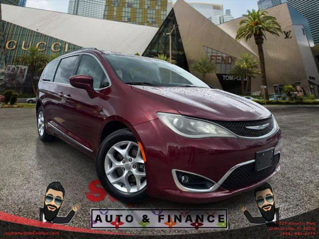 2017 Chrysler Pacifica Touring-L Plus
