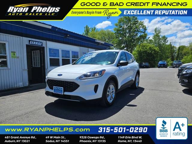 2022 Ford Escape SE