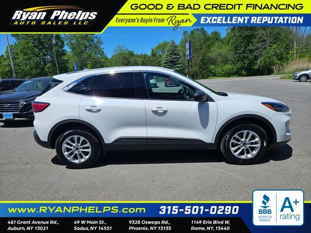 2022 Ford Escape SE