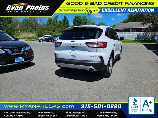 2022 Ford Escape SE